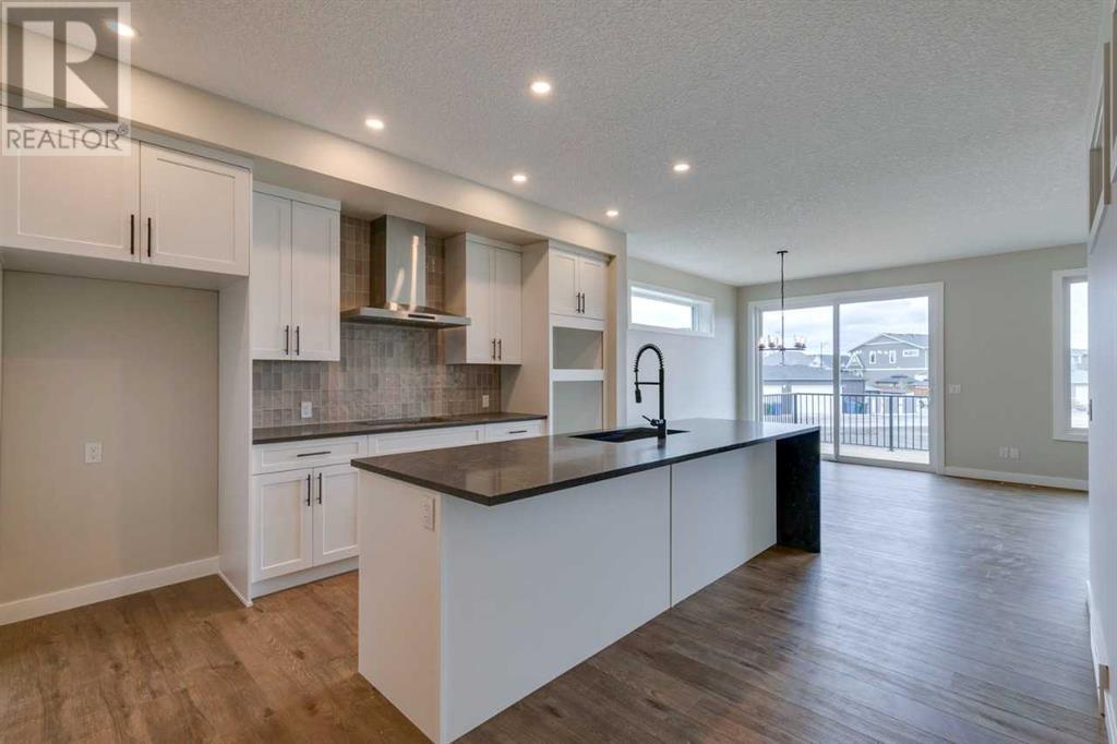 18 Snowberry Lane, Okotoks, Alberta  T1S 5X8 - Photo 7 - A2202413