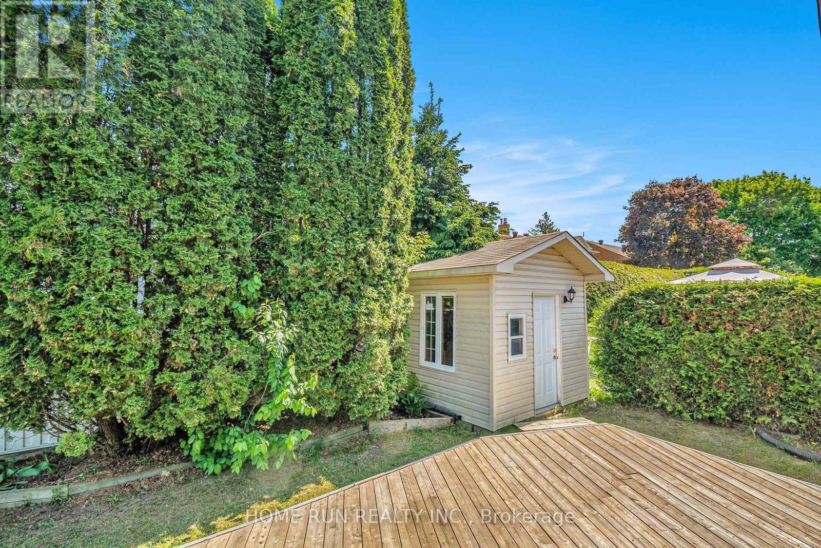 1452 Leblanc Drive, Ottawa, Ontario  K1C 3W6 - Photo 25 - X12183271