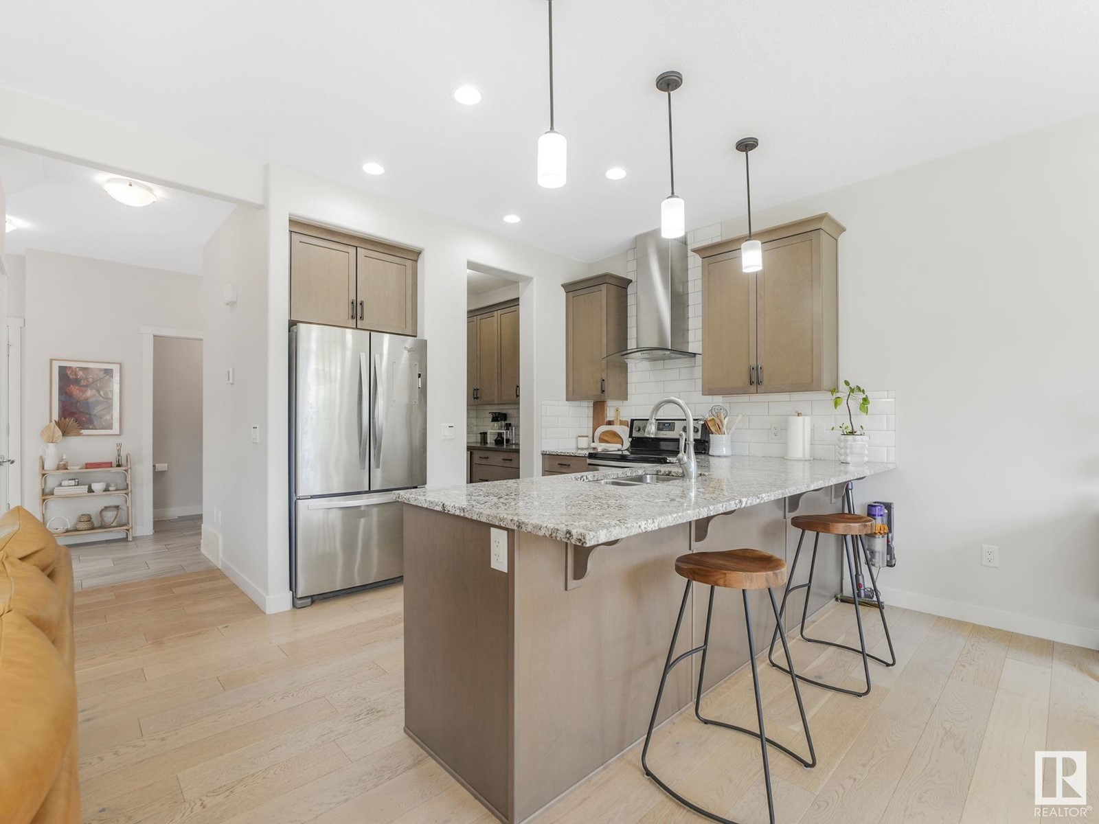 1611 168 St Sw, Edmonton, Alberta  T6W 3R7 - Photo 10 - E4439319
