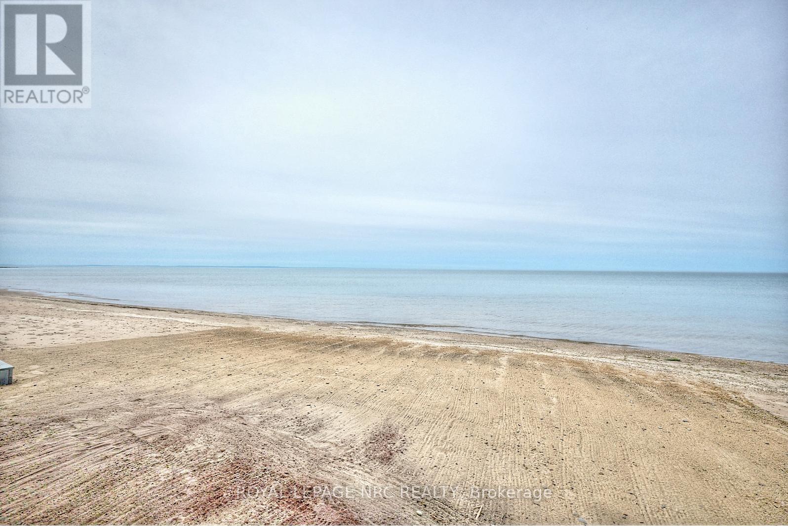11565 Beach Road E, Wainfleet, Ontario  L0S 1V0 - Photo 12 - X12183267