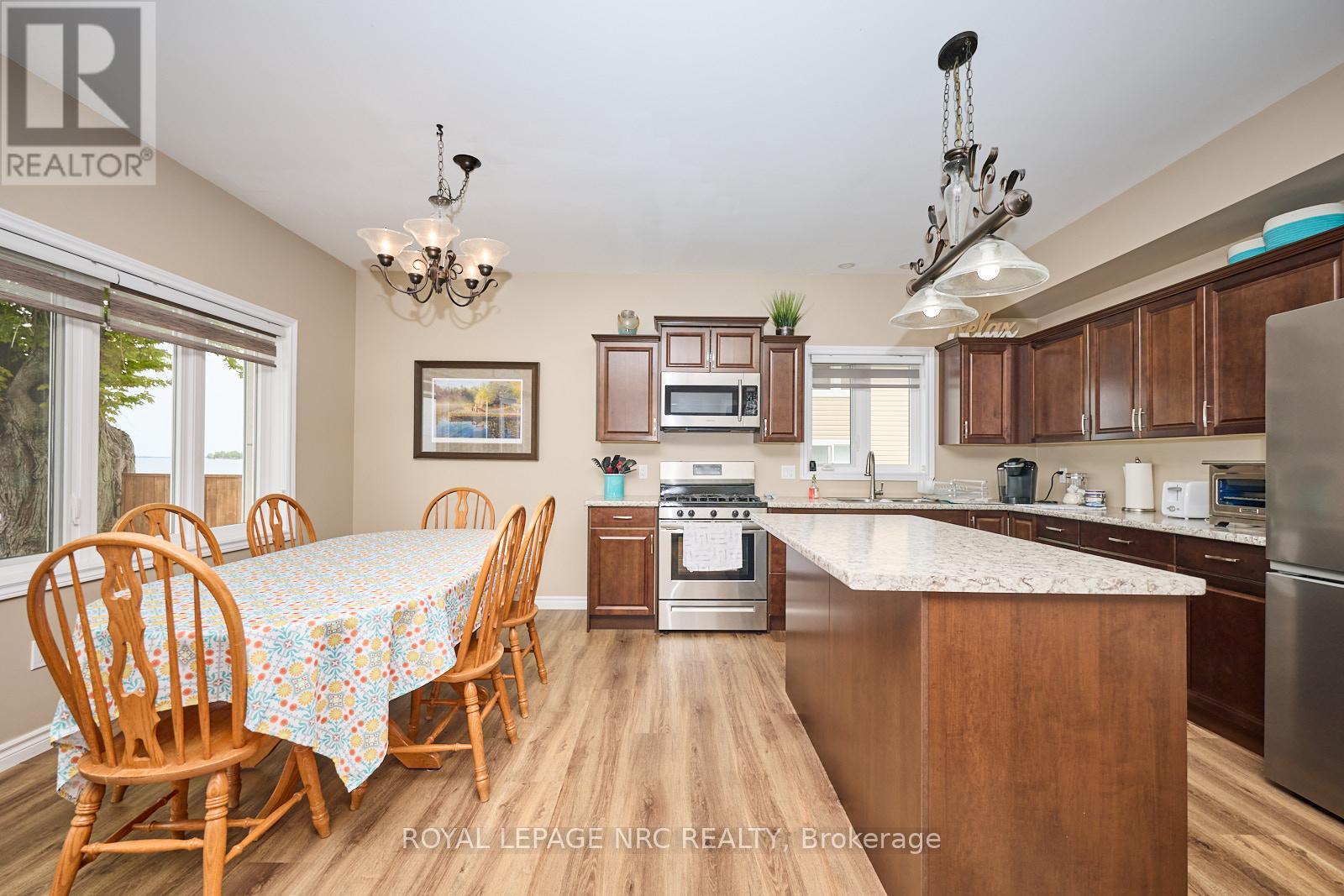 11565 Beach Road E, Wainfleet, Ontario  L0S 1V0 - Photo 37 - X12183267