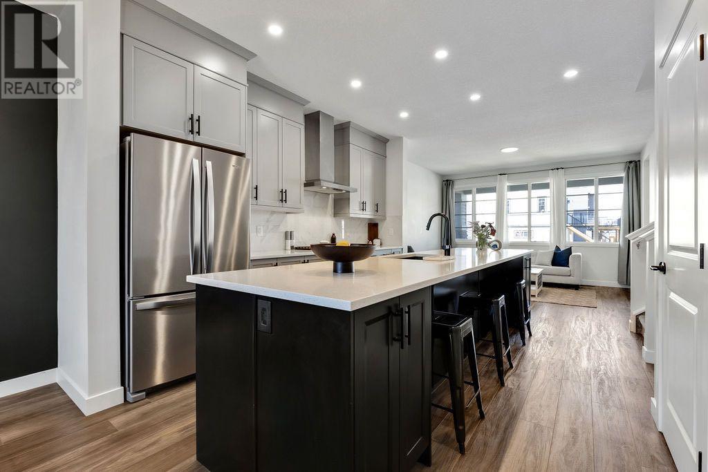 30 Amblehurst Way Nw, Calgary, Alberta  T3P 2A2 - Photo 9 - A2224629