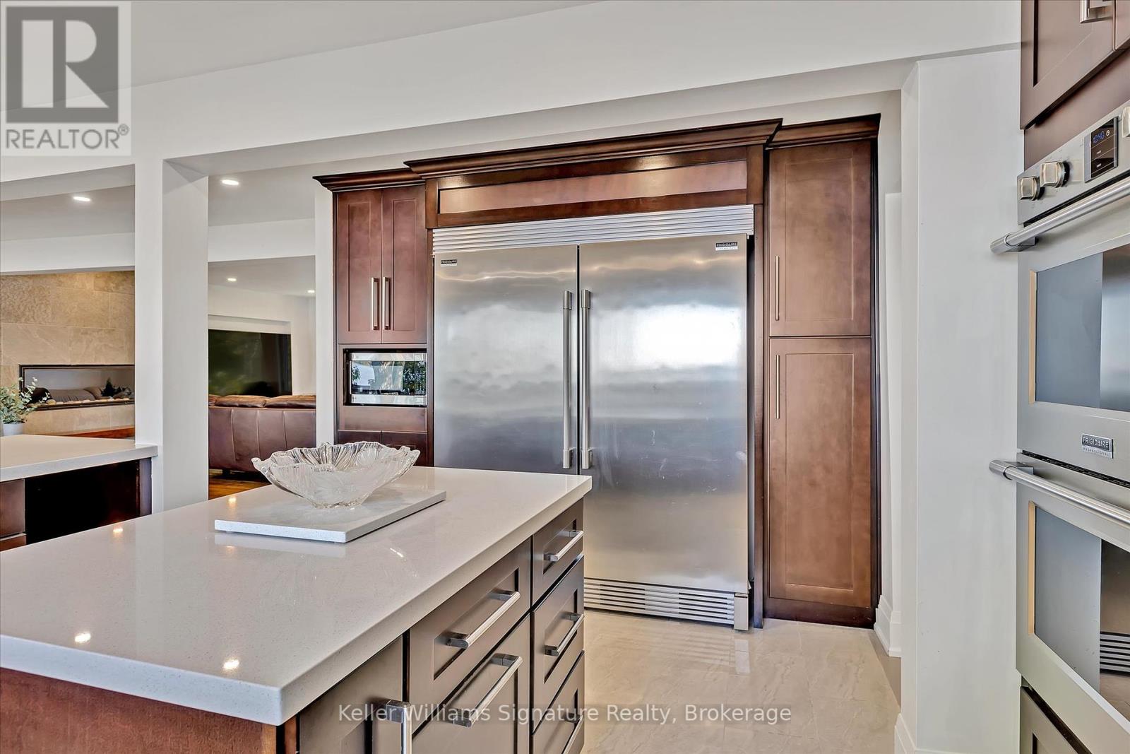 135 Driftwood Village Road, Kawartha Lakes, Ontario  K0M 1K0 - Photo 17 - X12183253