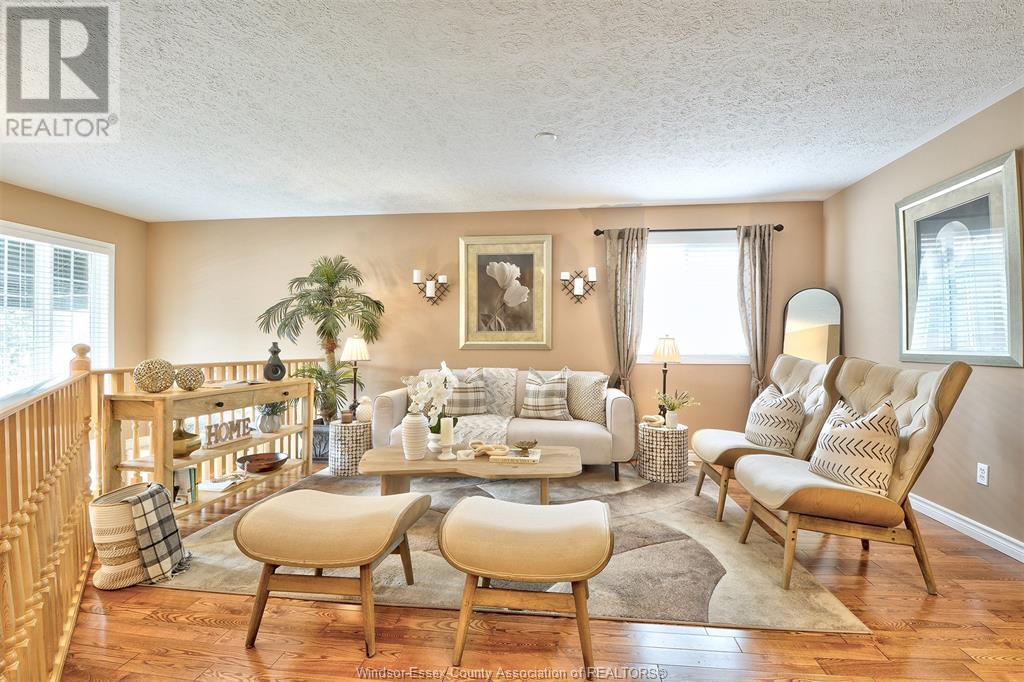 836 Michael Drive, Tecumseh, Ontario  N8N 5A3 - Photo 5 - 25013523