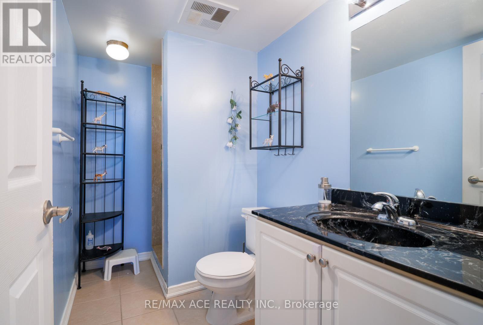 605 - 18 Valley Woods Road, Toronto, Ontario  M3A 0A1 - Photo 14 - C12183272