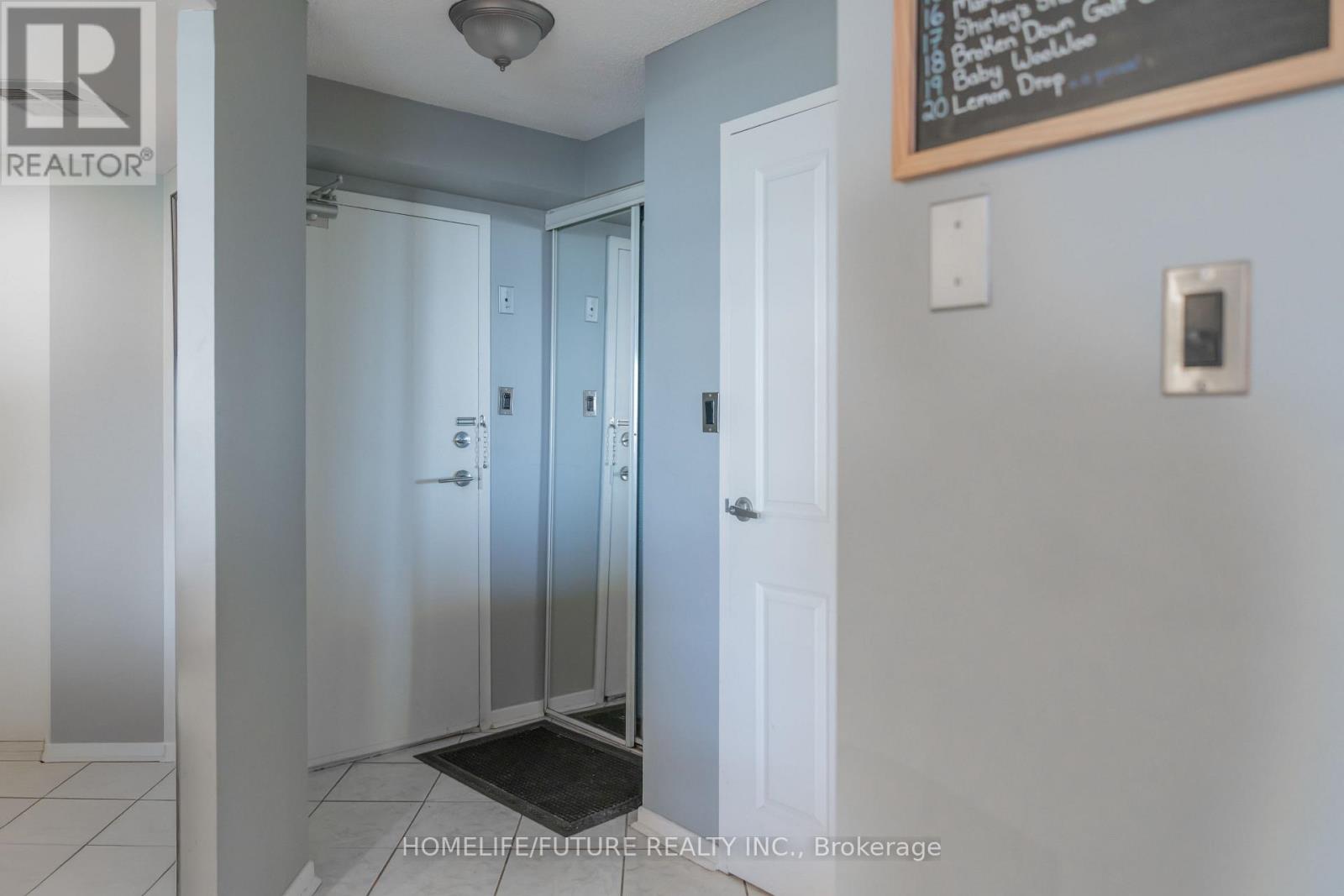 1004 - 77 Maitland Place, Toronto (Cabbagetown-South St. James Town), Ontario  M4V 2V6 - Photo 15 - C12183290