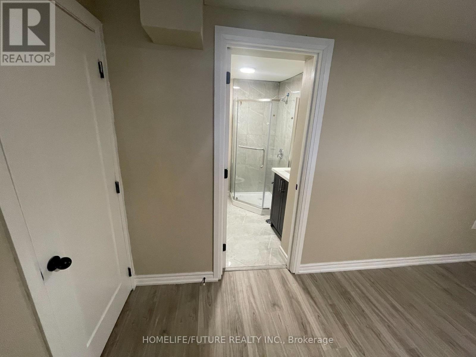 Bsmt B - 1027 Danforth Road, Toronto (Kennedy Park), Ontario  M1K 1J8 - Photo 6 - E12183282