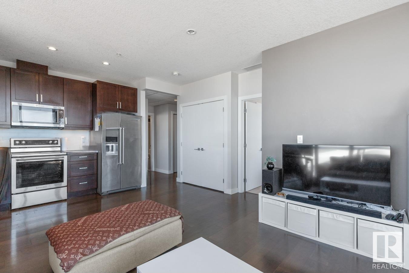 #1405 10238 103 St Nw, Edmonton, Alberta  T5J 0G6 - Photo 3 - E4439321