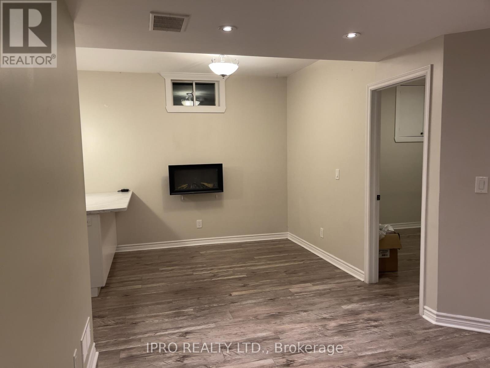 Bsmt - 27 Erindale Avenue, Orangeville, Ontario  L9W 2V8 - Photo 7 - W11923456