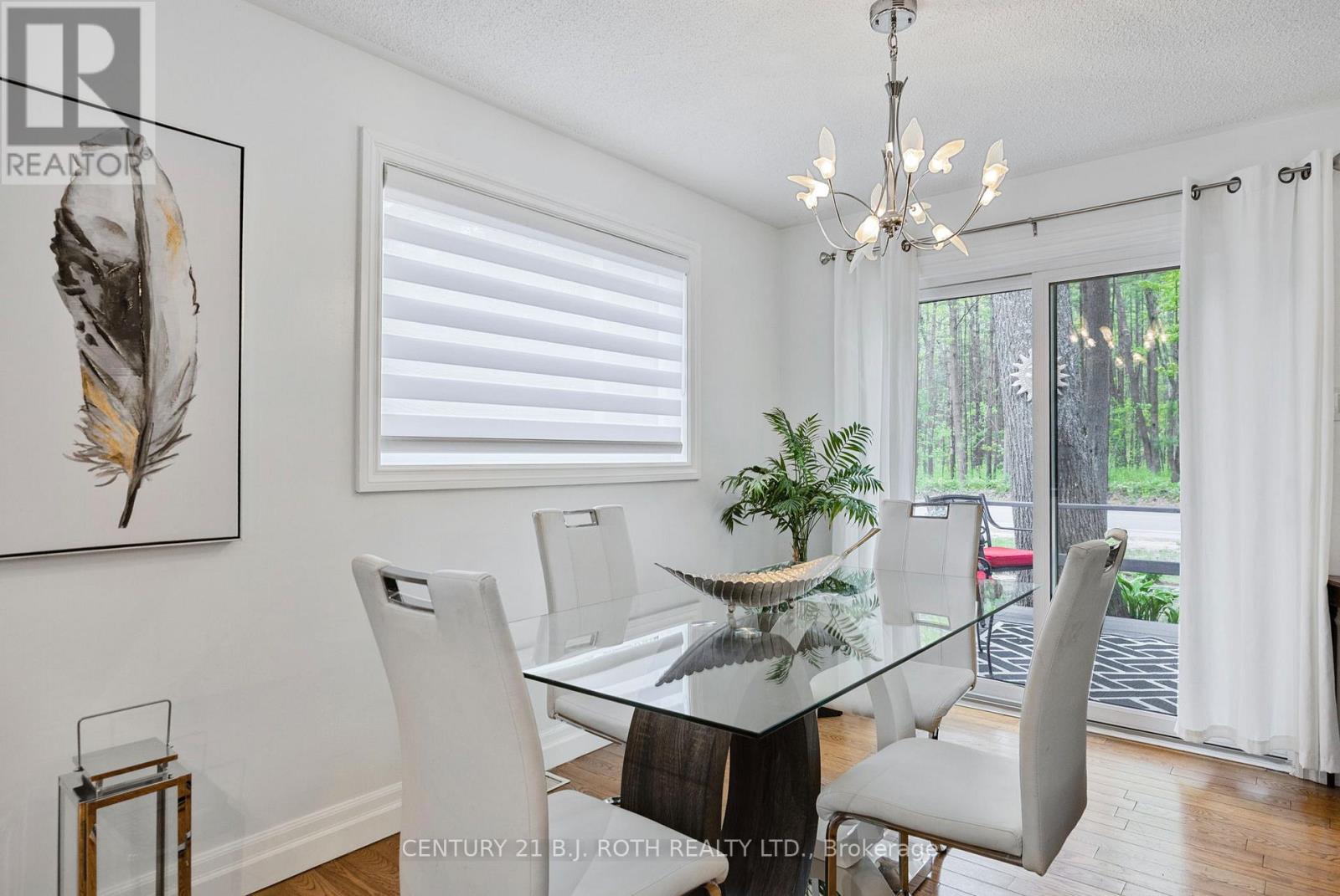 10 Allen Drive N, Wasaga Beach, Ontario  L9Z 1K5 - Photo 12 - S12183252