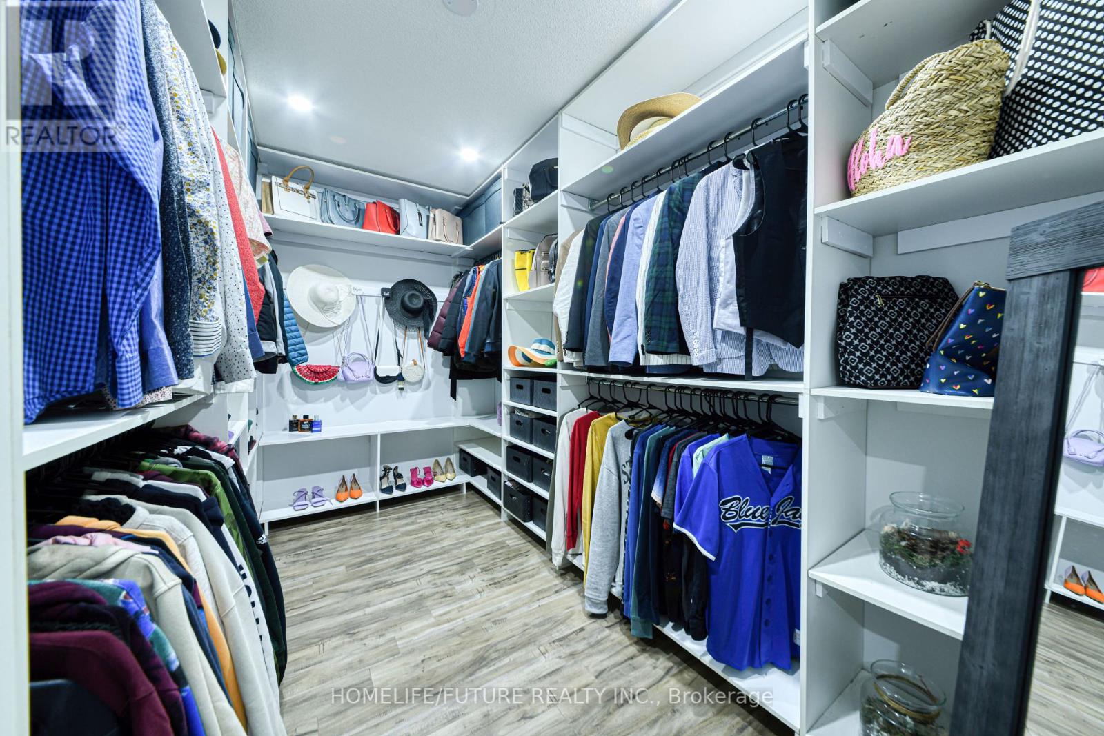 14 Dancing Waters Road, Brampton, Ontario  L6Y 6B5 - Photo 20 - W12183275