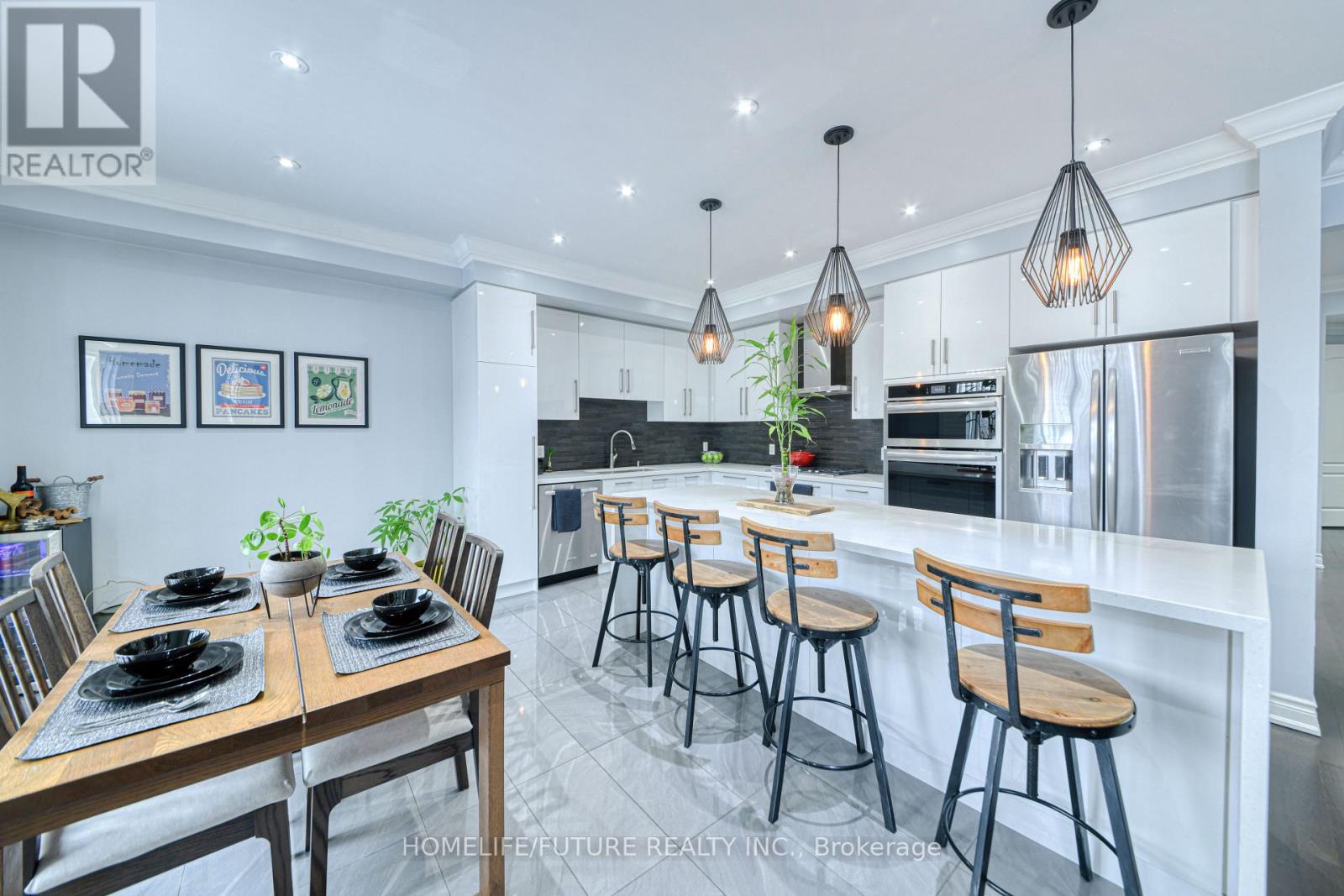 14 Dancing Waters Road, Brampton, Ontario  L6Y 6B5 - Photo 8 - W12183275