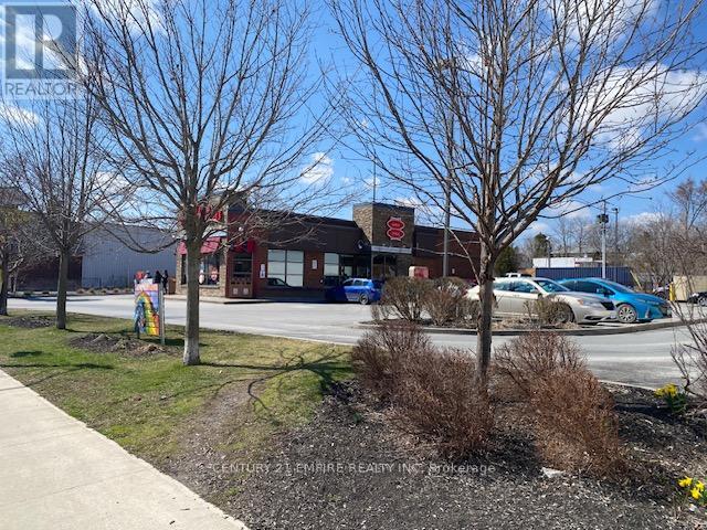 80 Dundas Street E, Greater Napanee, Ontario  K7R 1H9 - Photo 5 - X12183248