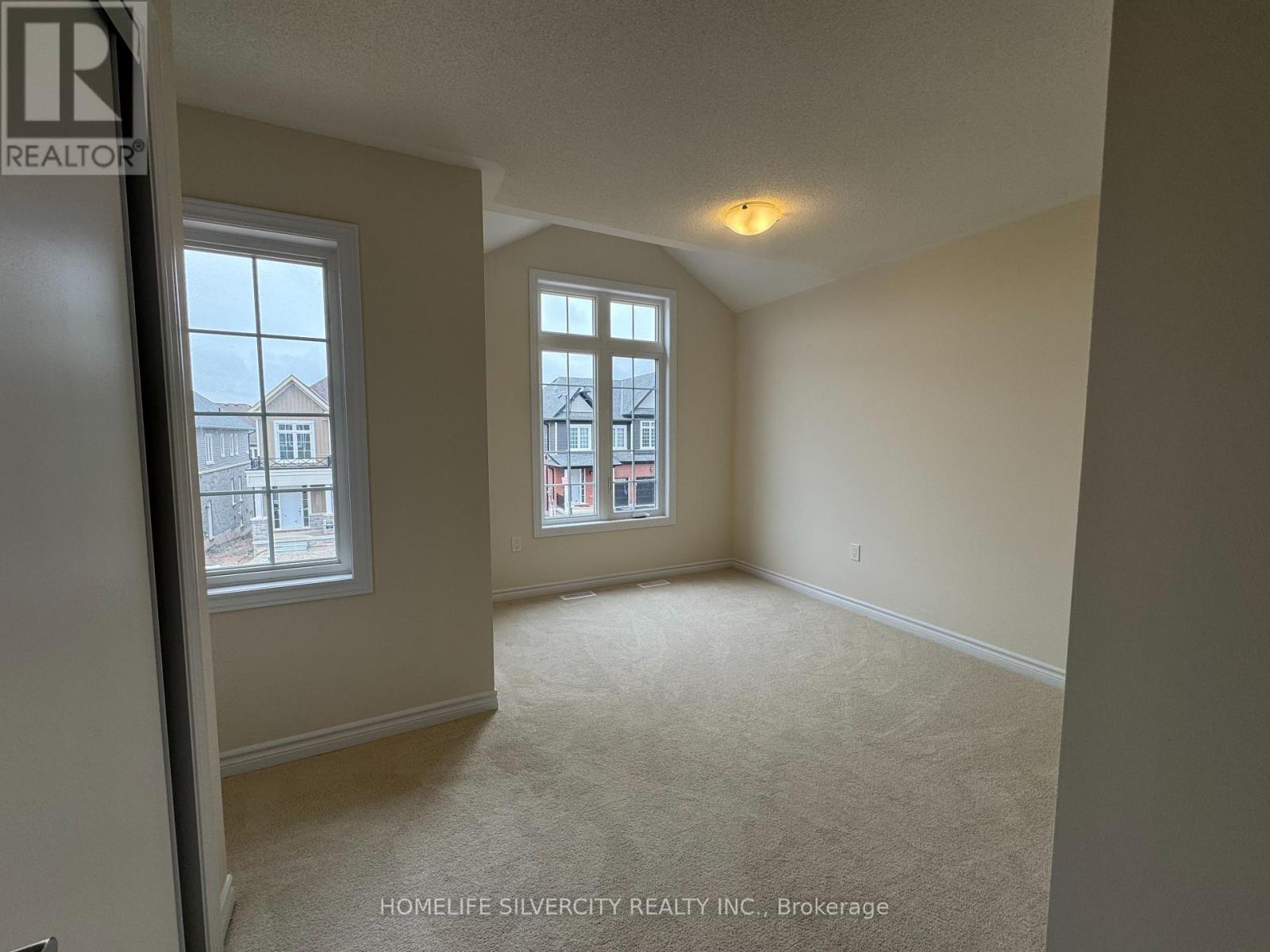 128 Molozzi Street, Erin, Ontario  N0B 1T0 - Photo 11 - X12183264