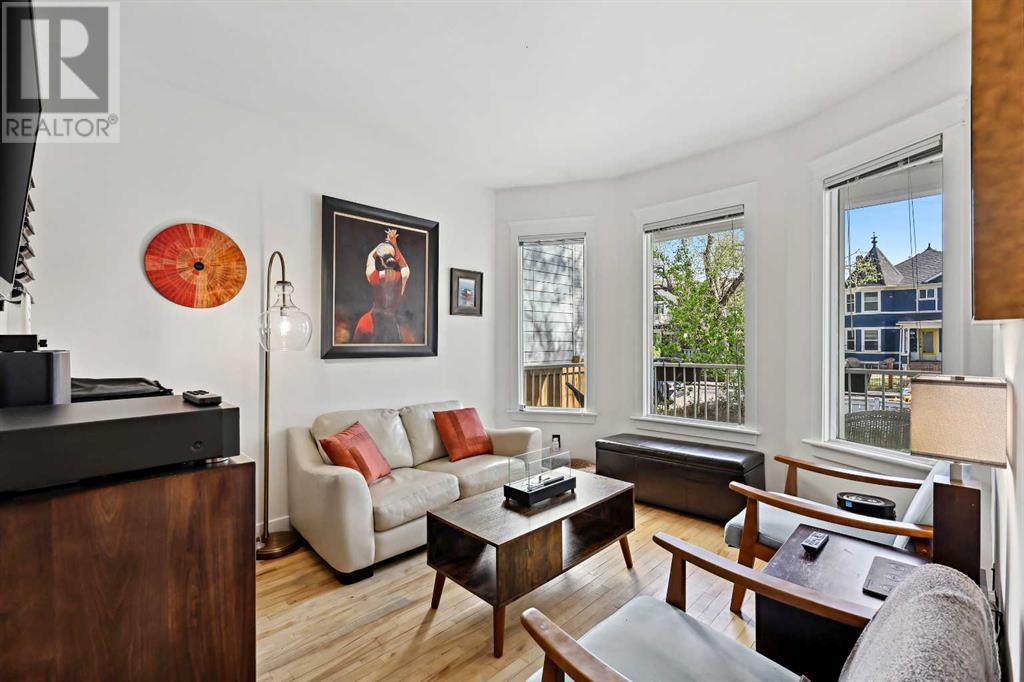 Property at 530 19 Avenue SW image 4