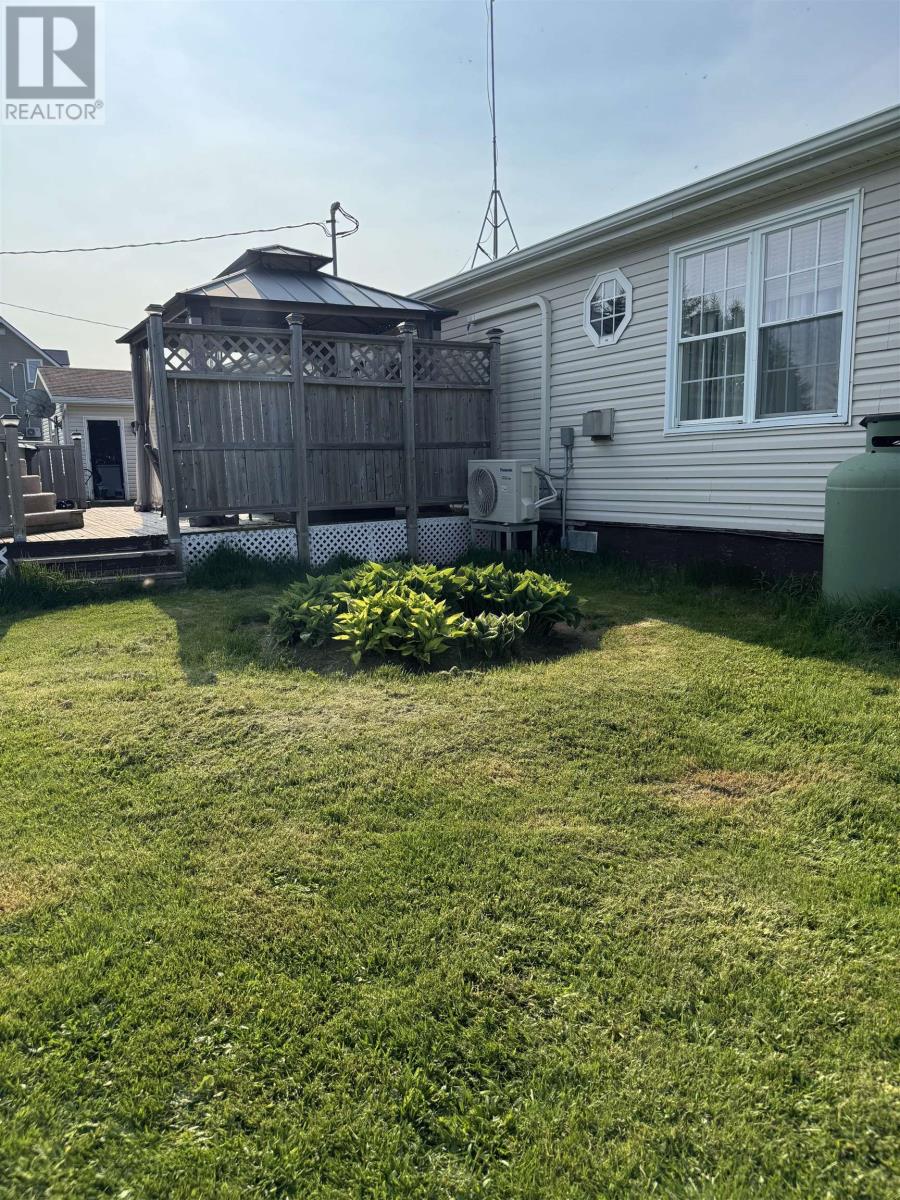 945 Newton Road, Newton, Prince Edward Island  C0B 1N0 - Photo 3 - 202502256