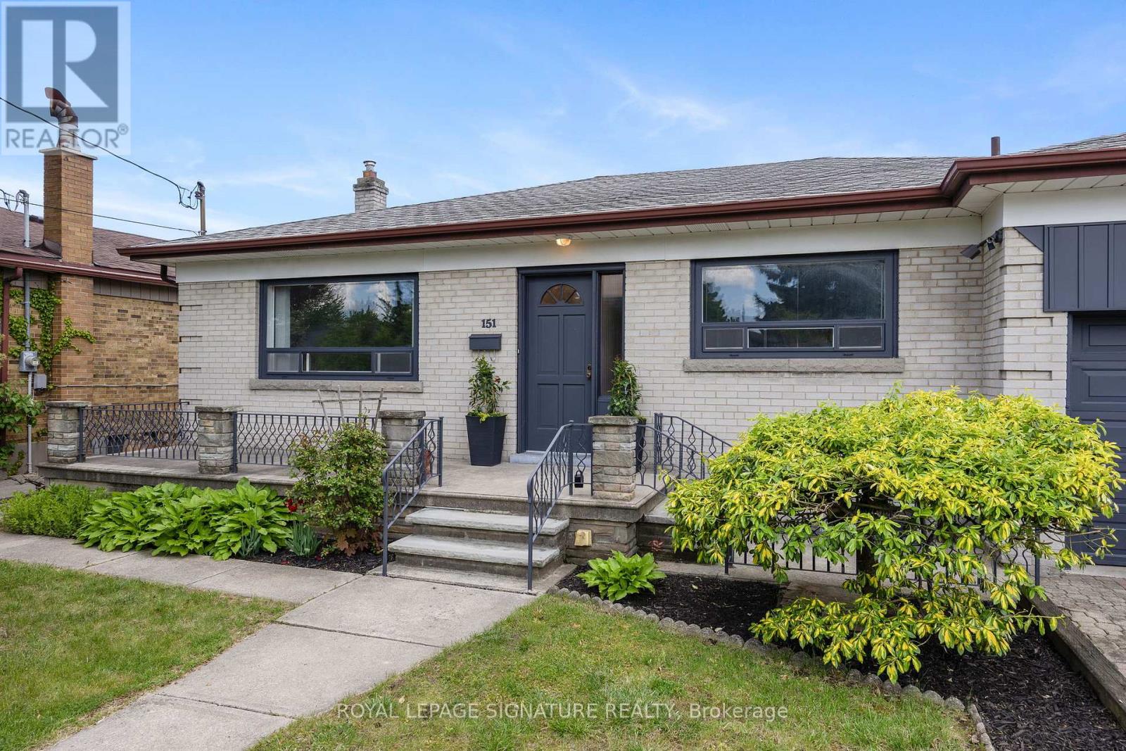 151 Ranee Avenue, Toronto, Ontario  M6A 1N3 - Photo 3 - C12180838