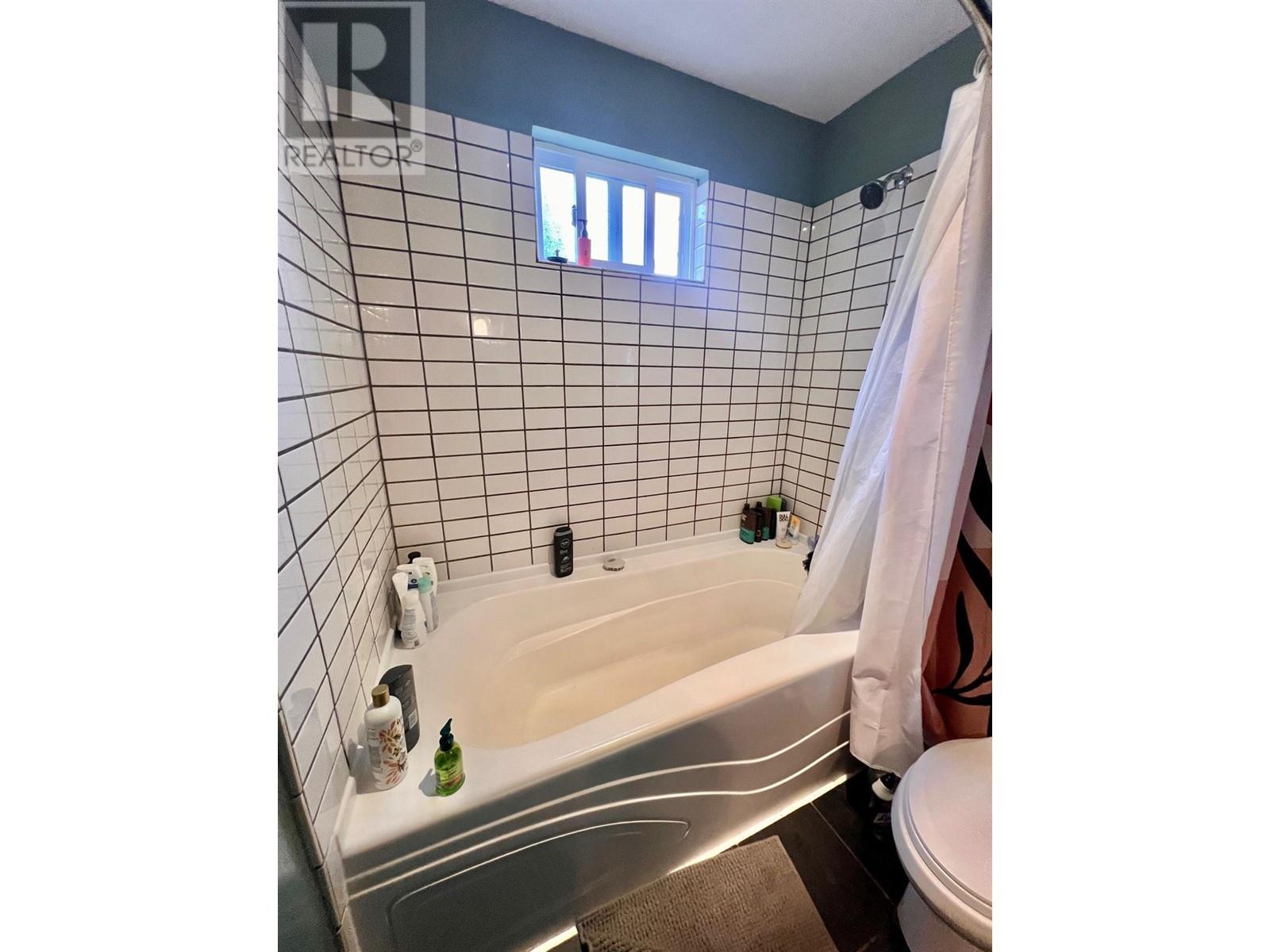 510 Innes Street, Nelson, BC V1L5E9