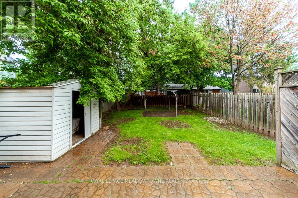 2819 Bucklepost Road, Mississauga (Meadowvale), Ontario  L5N 1X6 - Photo 37 - W12183294