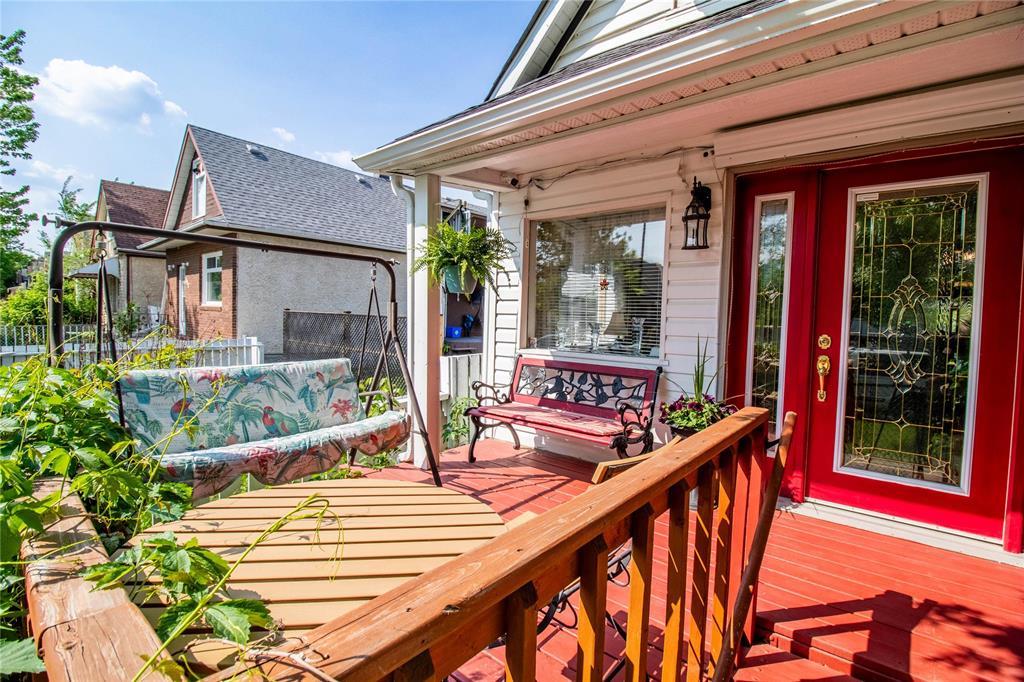 875 Redwood Avenue, Winnipeg, Manitoba  R2X 0X6 - Photo 3 - 202512966