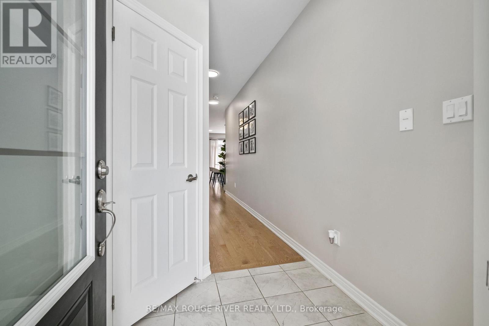 47 Dance Act Avenue, Oshawa, Ontario  L1L 0K6 - Photo 3 - E12183326