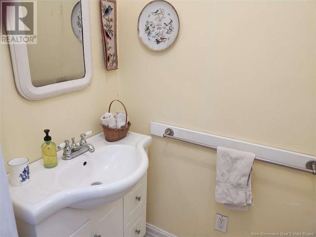 131 Fairfield Road, Sackville, New Brunswick  E4L 2X5 - Photo 20 - NB113267