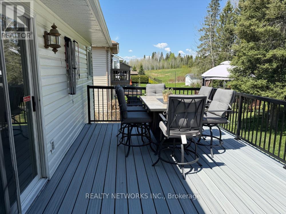 60 Castlewood Avenue, Timmins, Ontario  P4R 1L5 - Photo 28 - T12183324
