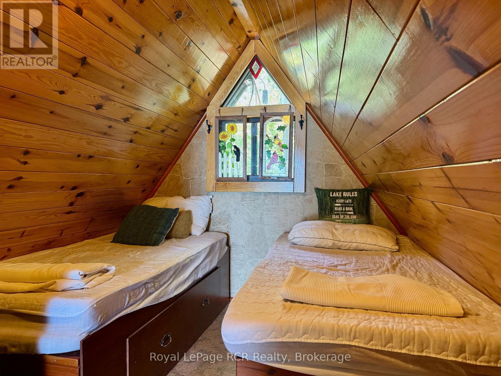 30 Cape Chin N Shore Road, Northern Bruce Peninsula, Ontario  N0H 1W0 - Photo 16 - X12183338