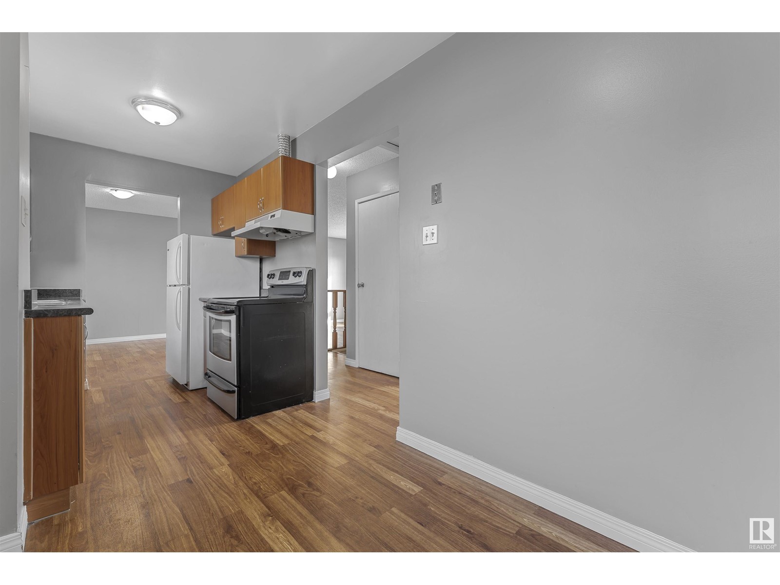 4912 36 Av Nw, Edmonton, Alberta  T6L 3S5 - Photo 13 - E4439331
