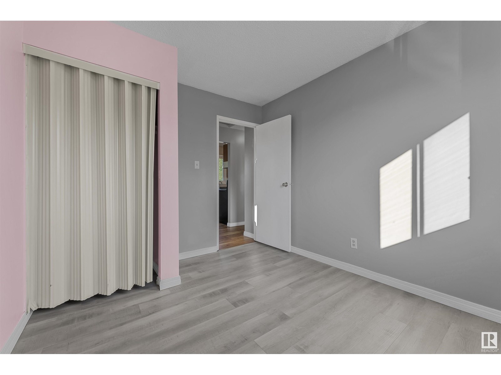 4912 36 Av Nw, Edmonton, Alberta  T6L 3S5 - Photo 18 - E4439331