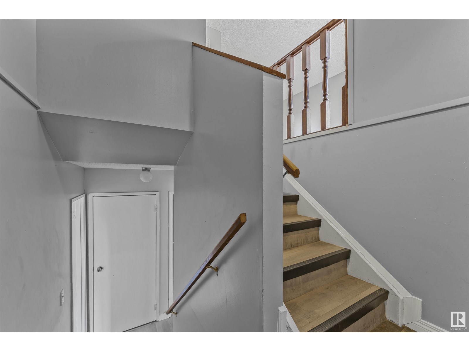 4912 36 Av Nw, Edmonton, Alberta  T6L 3S5 - Photo 19 - E4439331
