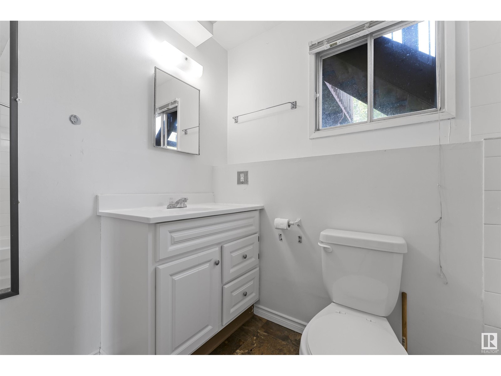 4912 36 Av Nw, Edmonton, Alberta  T6L 3S5 - Photo 28 - E4439331