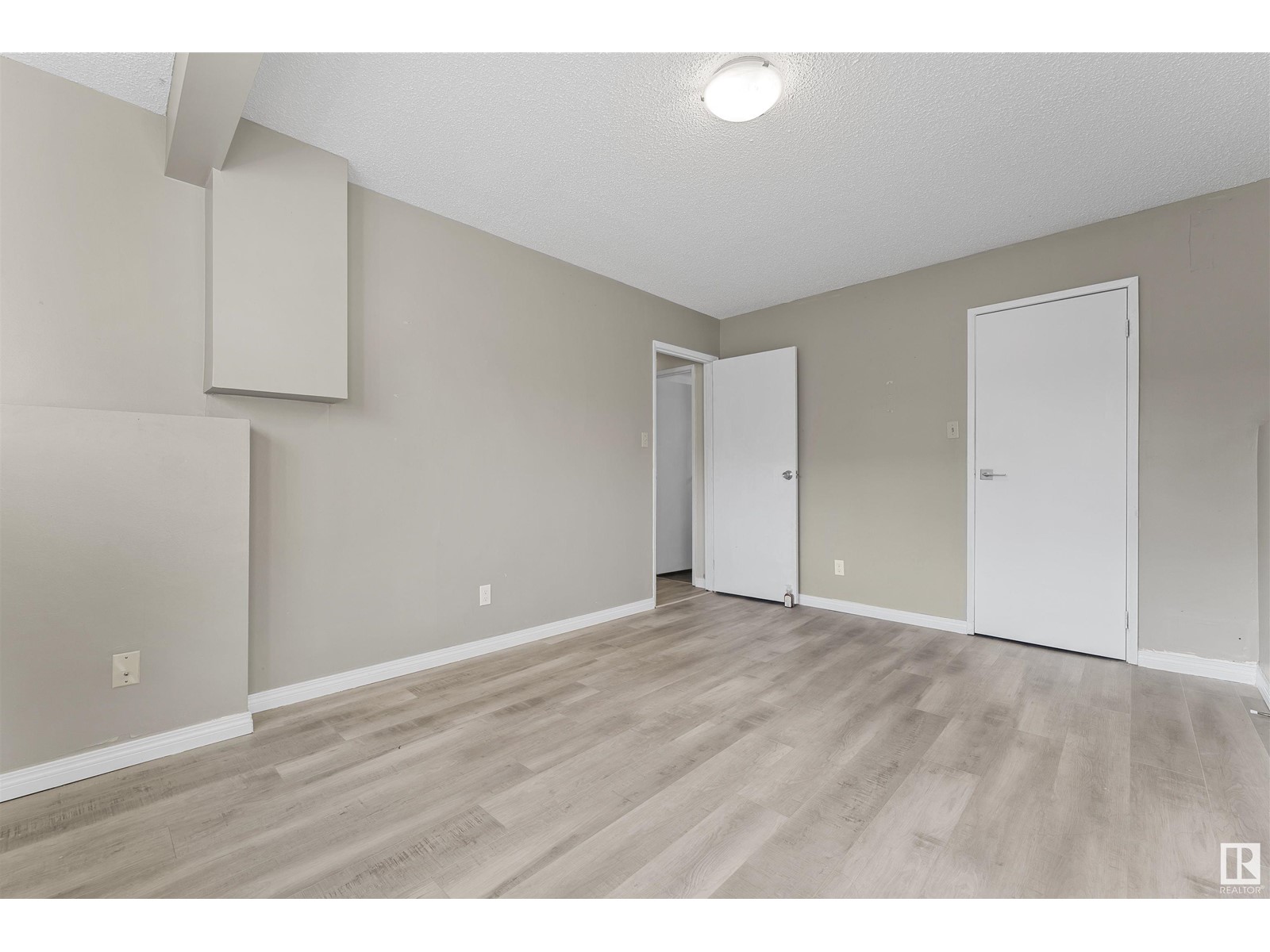 4912 36 Av Nw, Edmonton, Alberta  T6L 3S5 - Photo 26 - E4439331