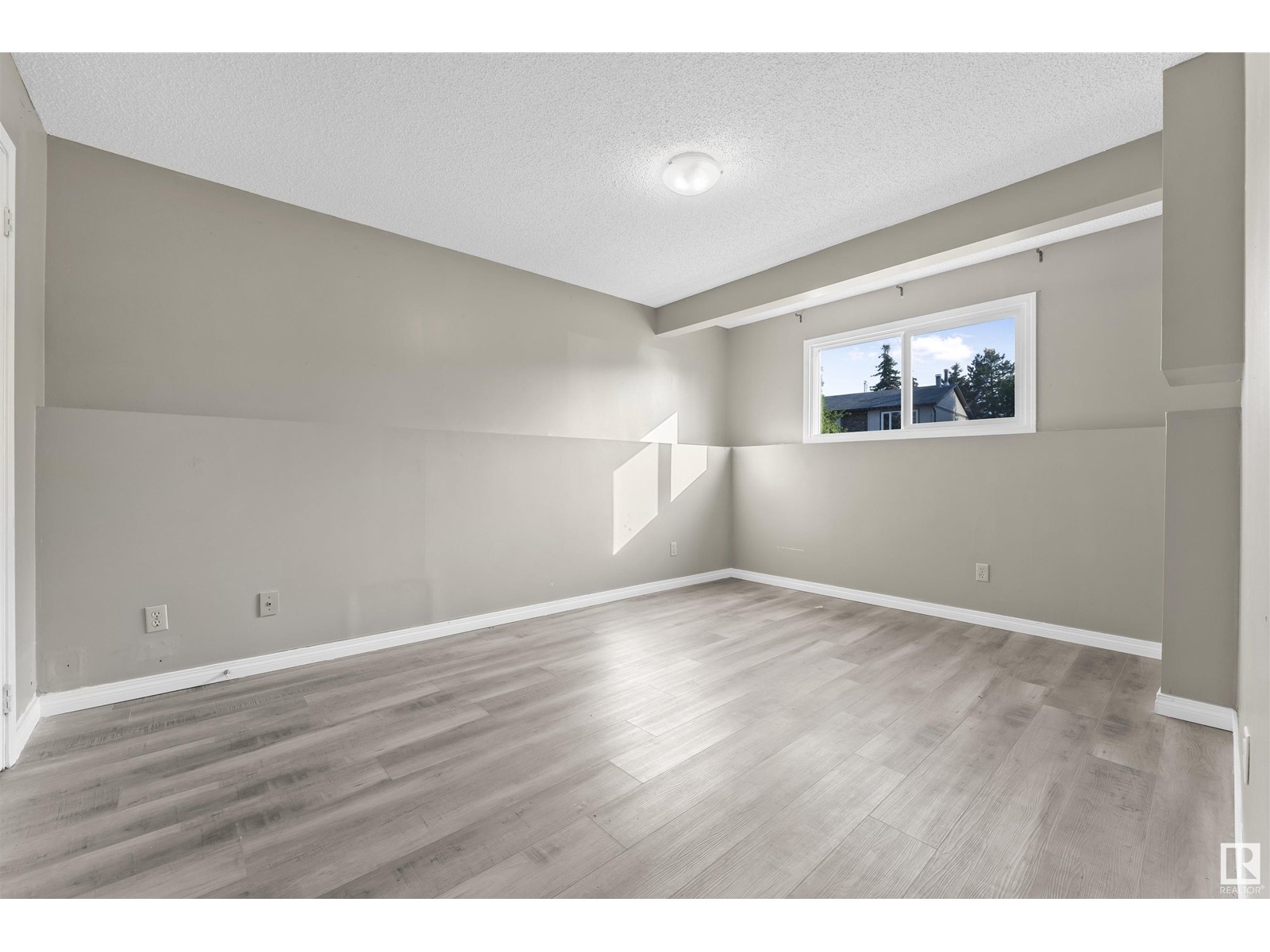 4912 36 Av Nw, Edmonton, Alberta  T6L 3S5 - Photo 25 - E4439331