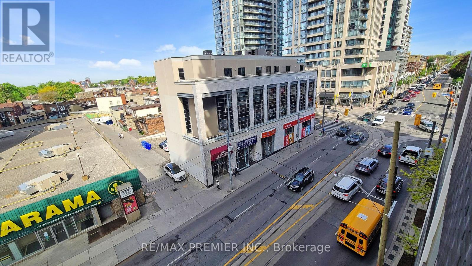 420 - 501 St Clair Avenue W, Toronto, Ontario  M5P 0A2 - Photo 34 - C12182881