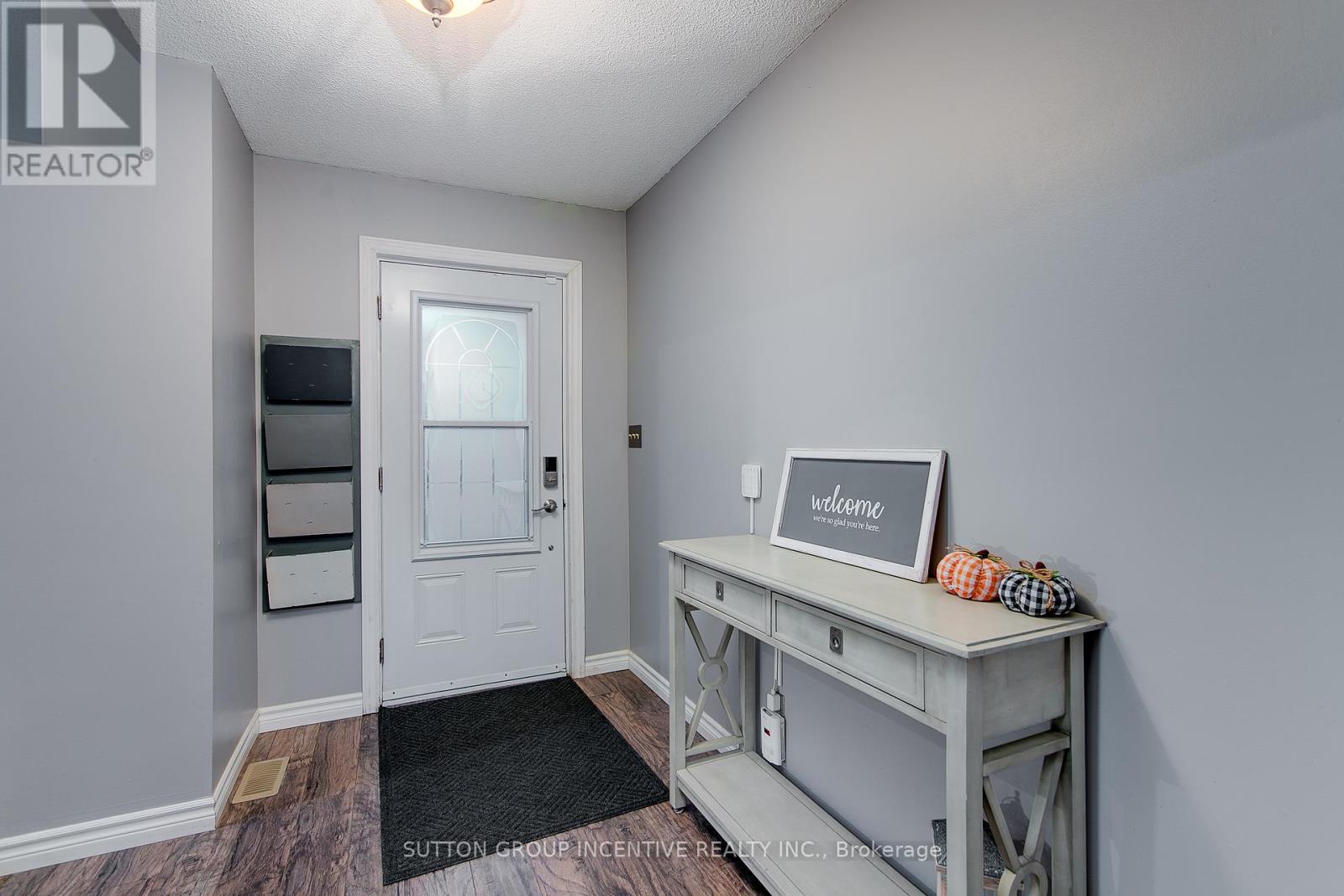 Property at 389 HIGH STREET image 5