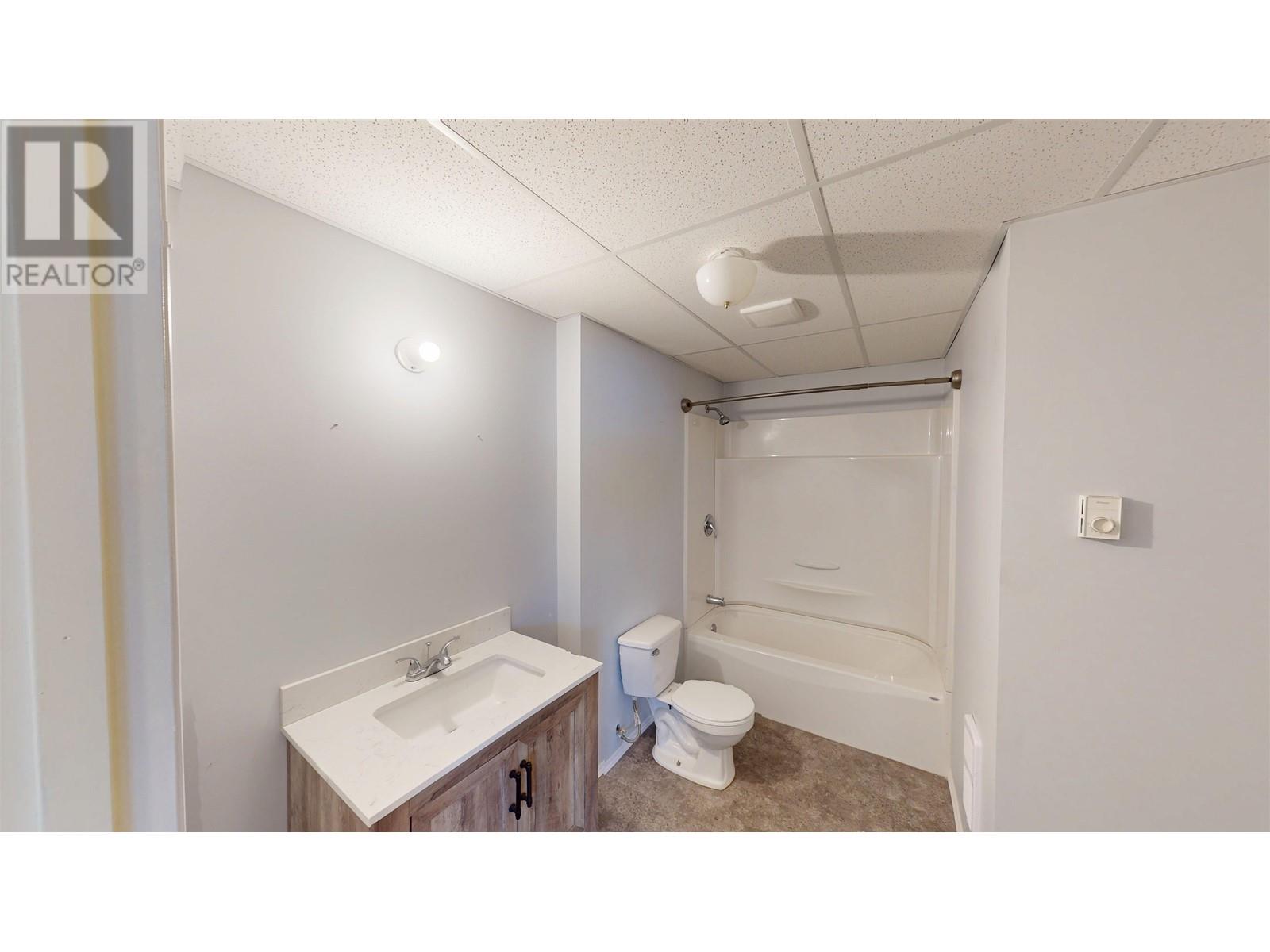 10109 Macintosh Crescent, Hudsons Hope, British Columbia  V0C 1V0 - Photo 33 - R2976256