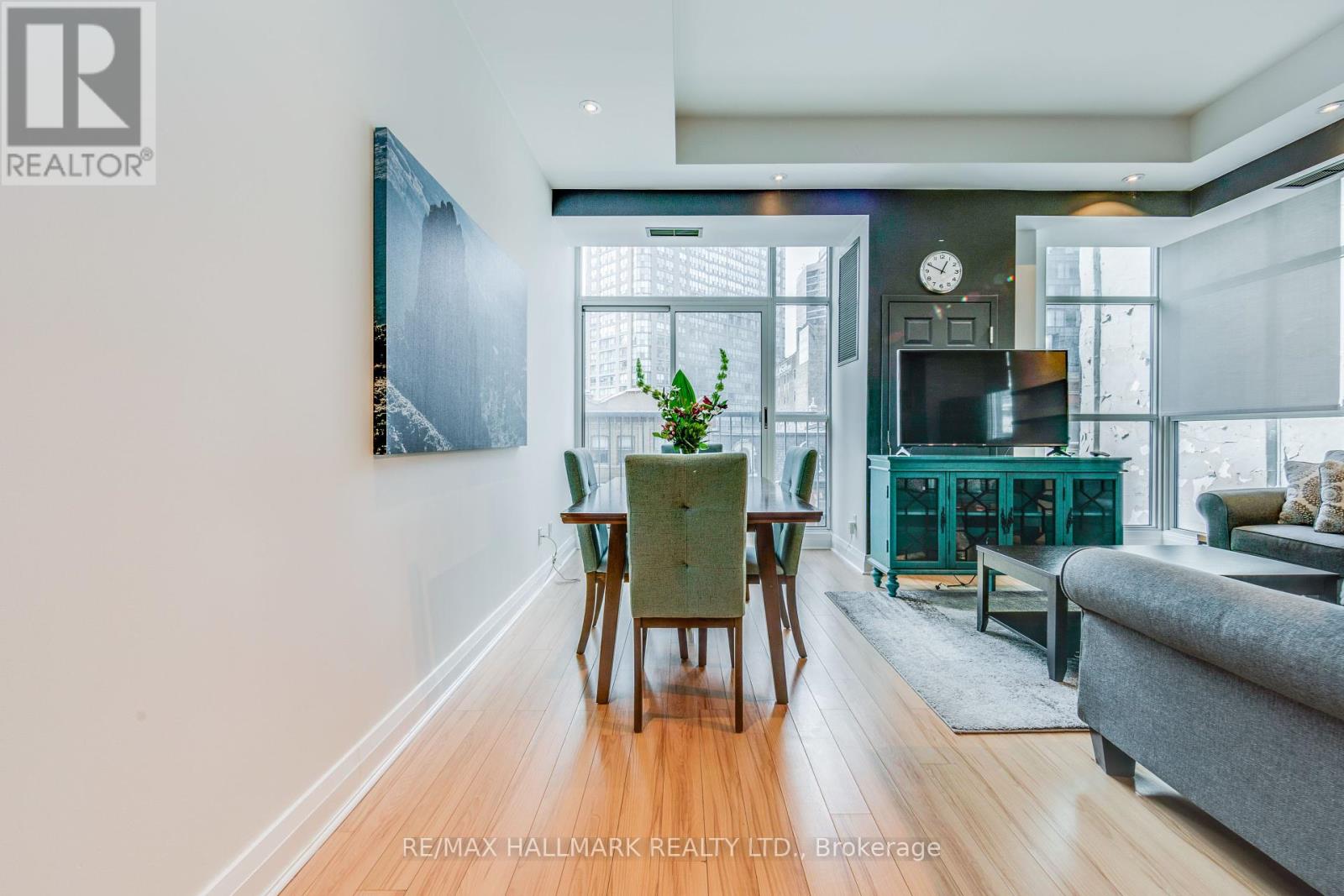 311 - 8 Wellesley Street E, Toronto, Ontario  M4Y 3B2 - Photo 12 - C12183362