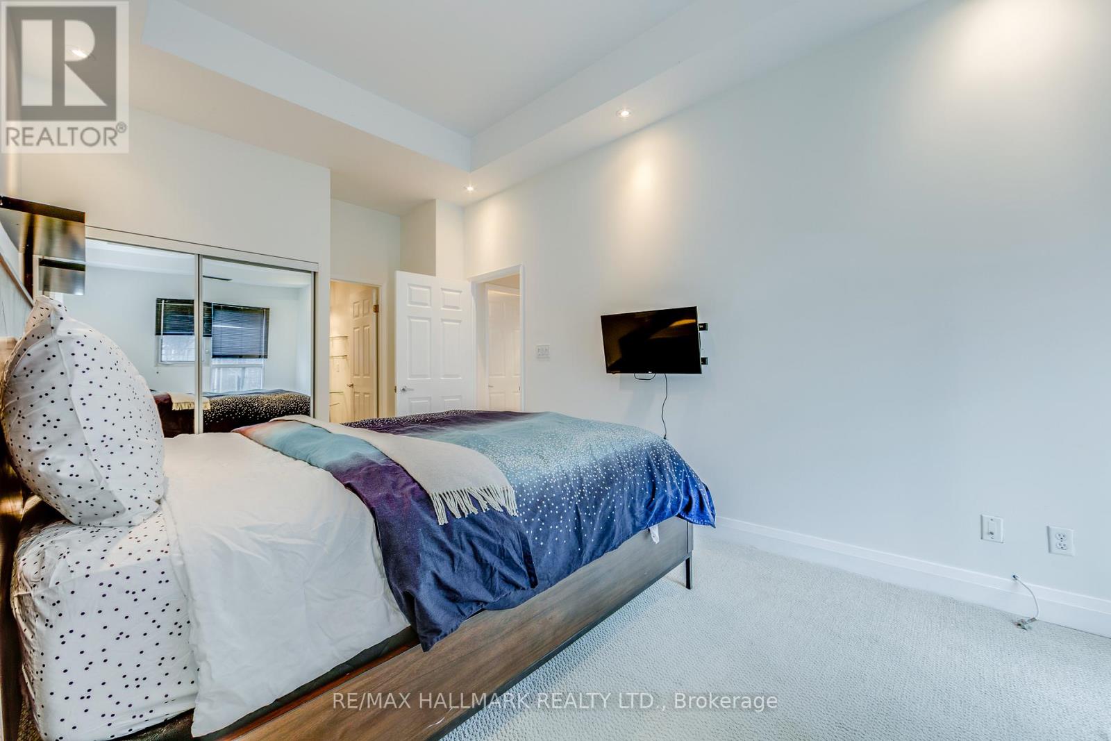 311 - 8 Wellesley Street E, Toronto, Ontario  M4Y 3B2 - Photo 22 - C12183362
