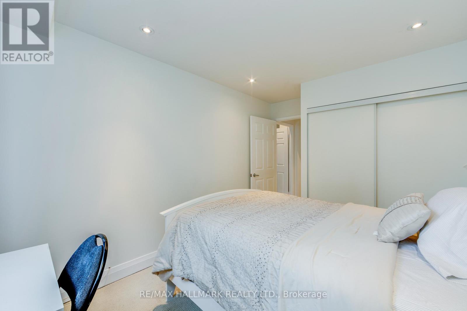 311 - 8 Wellesley Street E, Toronto, Ontario  M4Y 3B2 - Photo 29 - C12183362