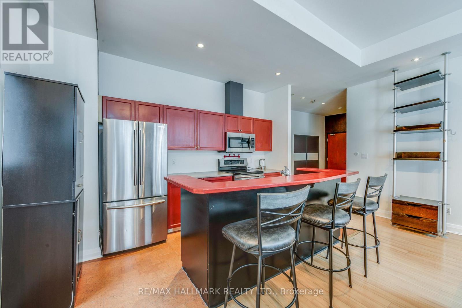 311 - 8 Wellesley Street E, Toronto, Ontario  M4Y 3B2 - Photo 4 - C12183362