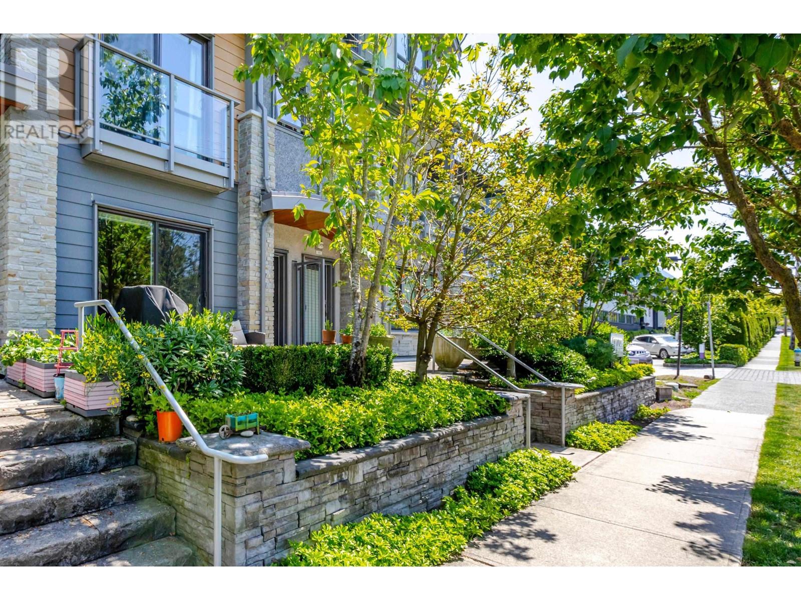 102 1708 55a Street, Delta, British Columbia  V4M 0A9 - Photo 2 - R3008720