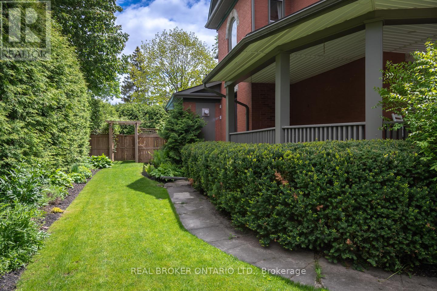 39 Henderson Street, Centre Wellington (Elora/salem), Ontario  N0B 1S0 - Photo 39 - X12183354