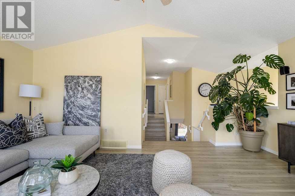 361 Chapalina Terrace Se, Calgary, Alberta  T2X 3V6 - Photo 16 - A2219125