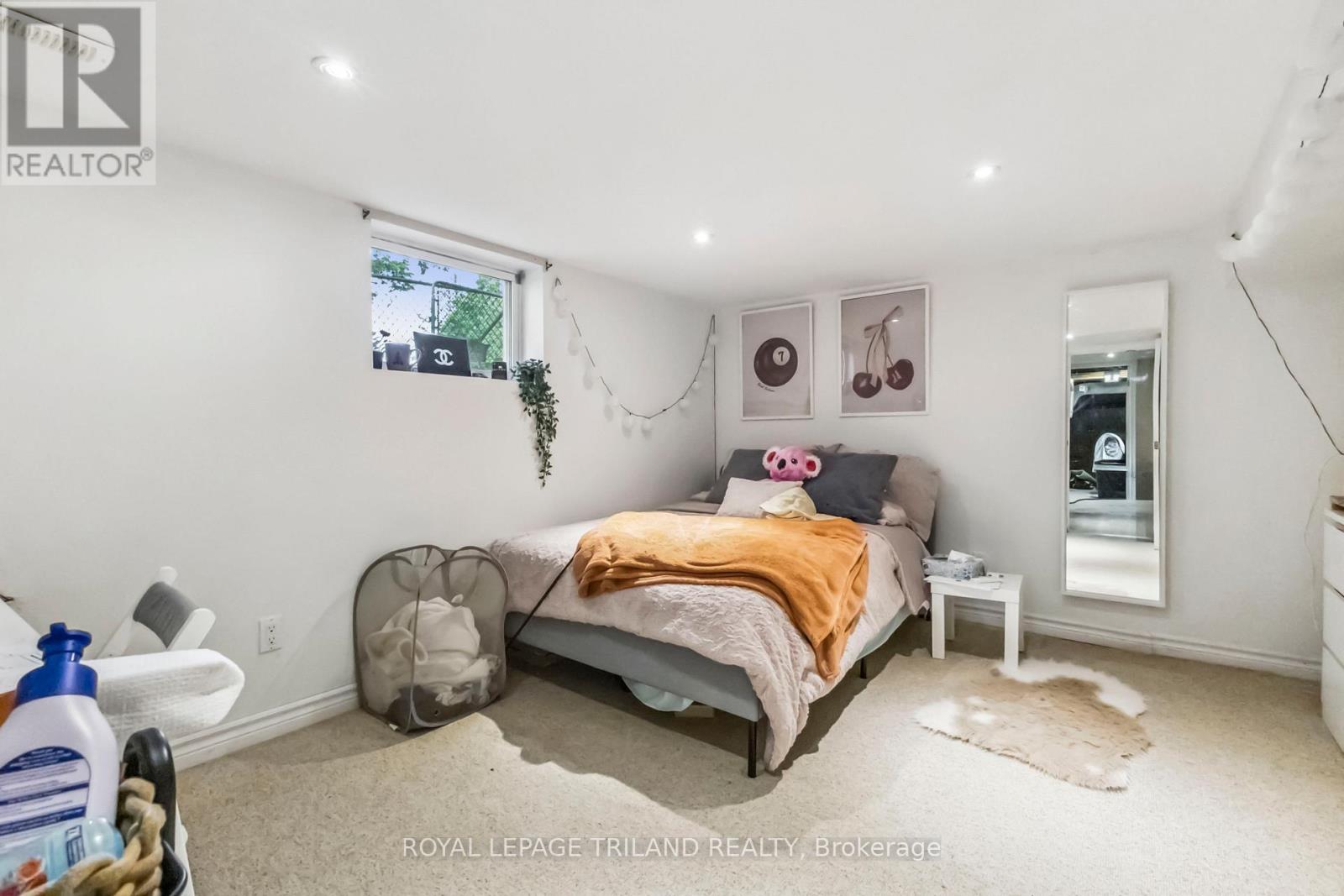 144 Victoria Street, London East, Ontario  N6A 2B7 - Photo 31 - X12183384