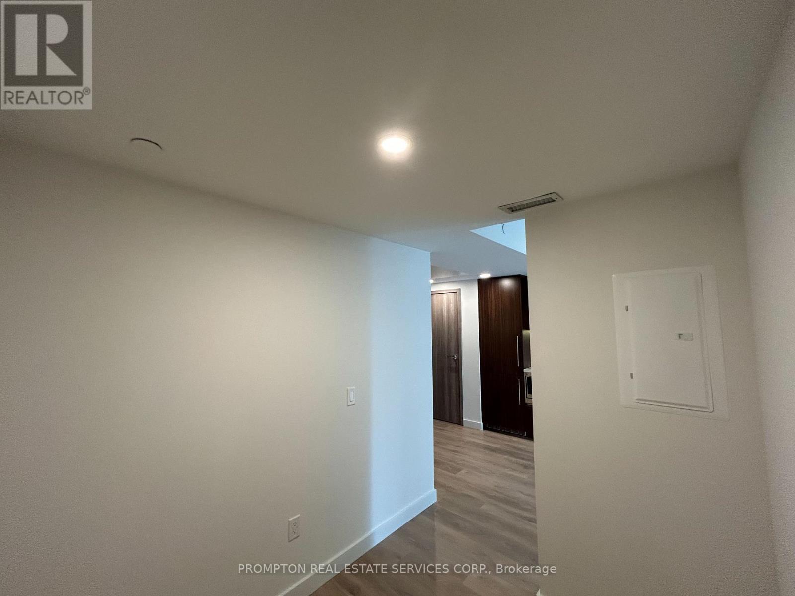 1509 - 3 Concord Cityplace Way, Toronto, Ontario  M5V 0X3 - Photo 12 - C12183365