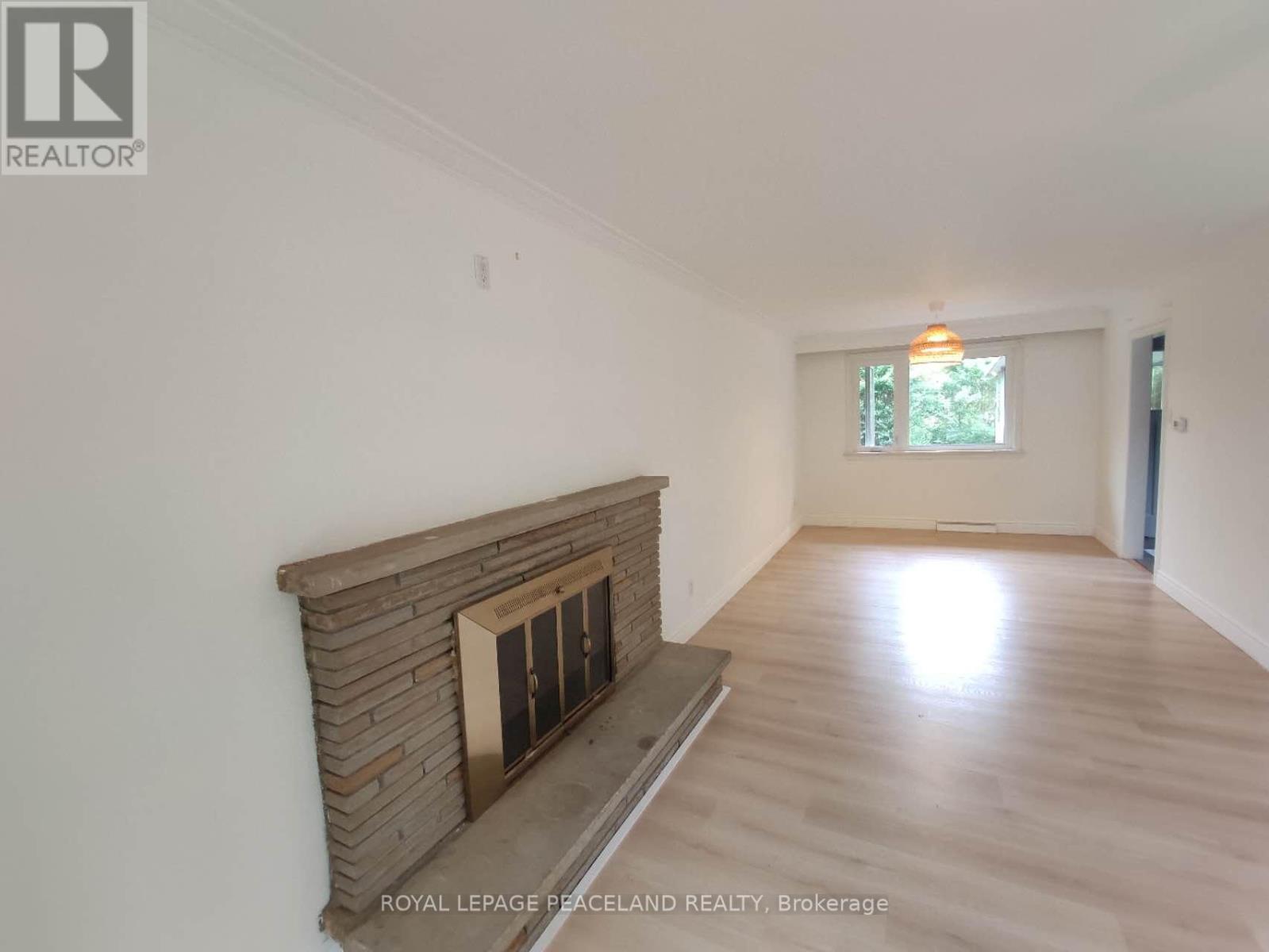 10 Challister Court, Toronto, Ontario  M2K 1X2 - Photo 7 - C12183366
