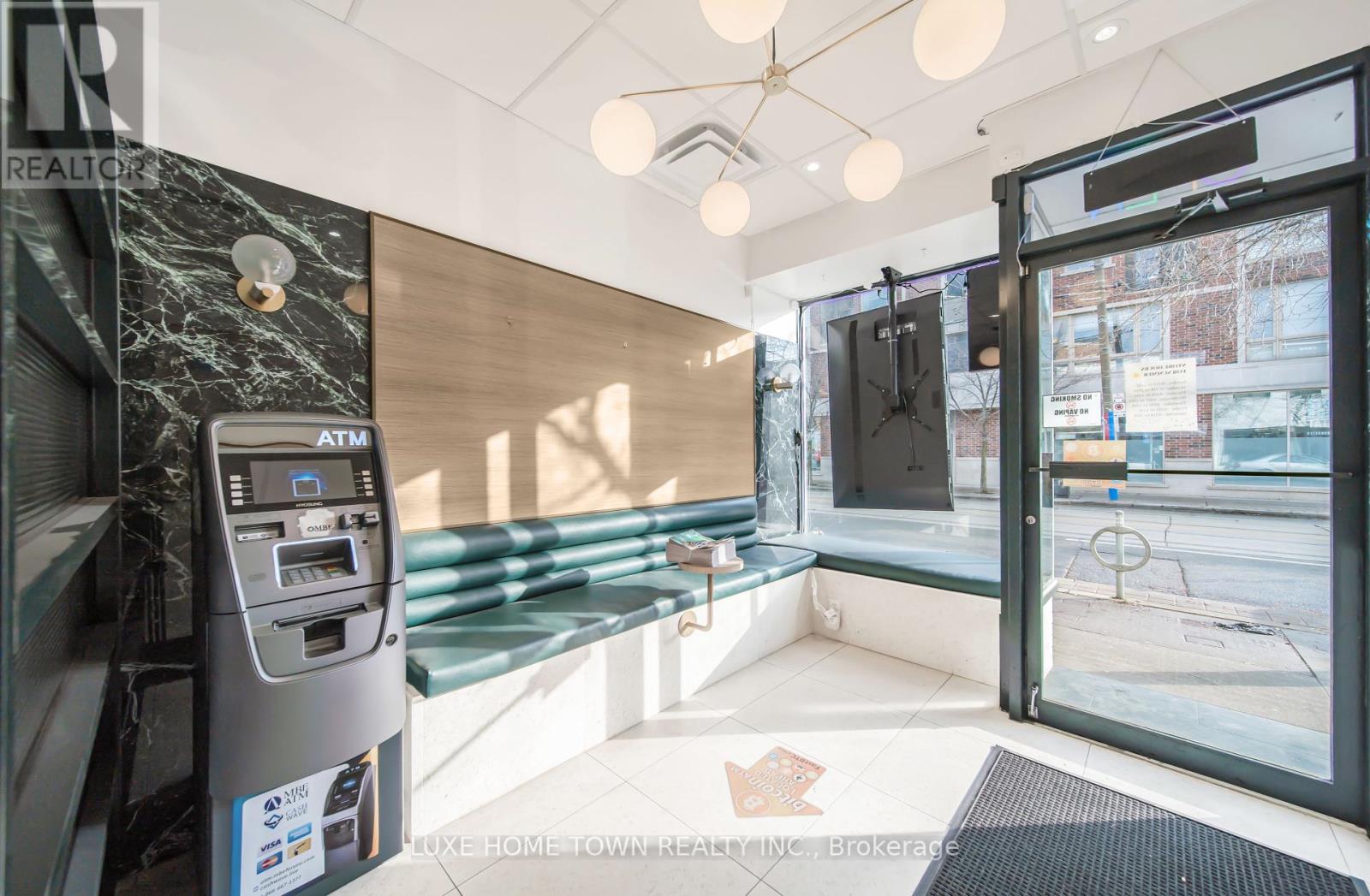 842 Dundas Street W, Toronto (Trinity-Bellwoods), Ontario  M6J 1V5 - Photo 13 - C12183393