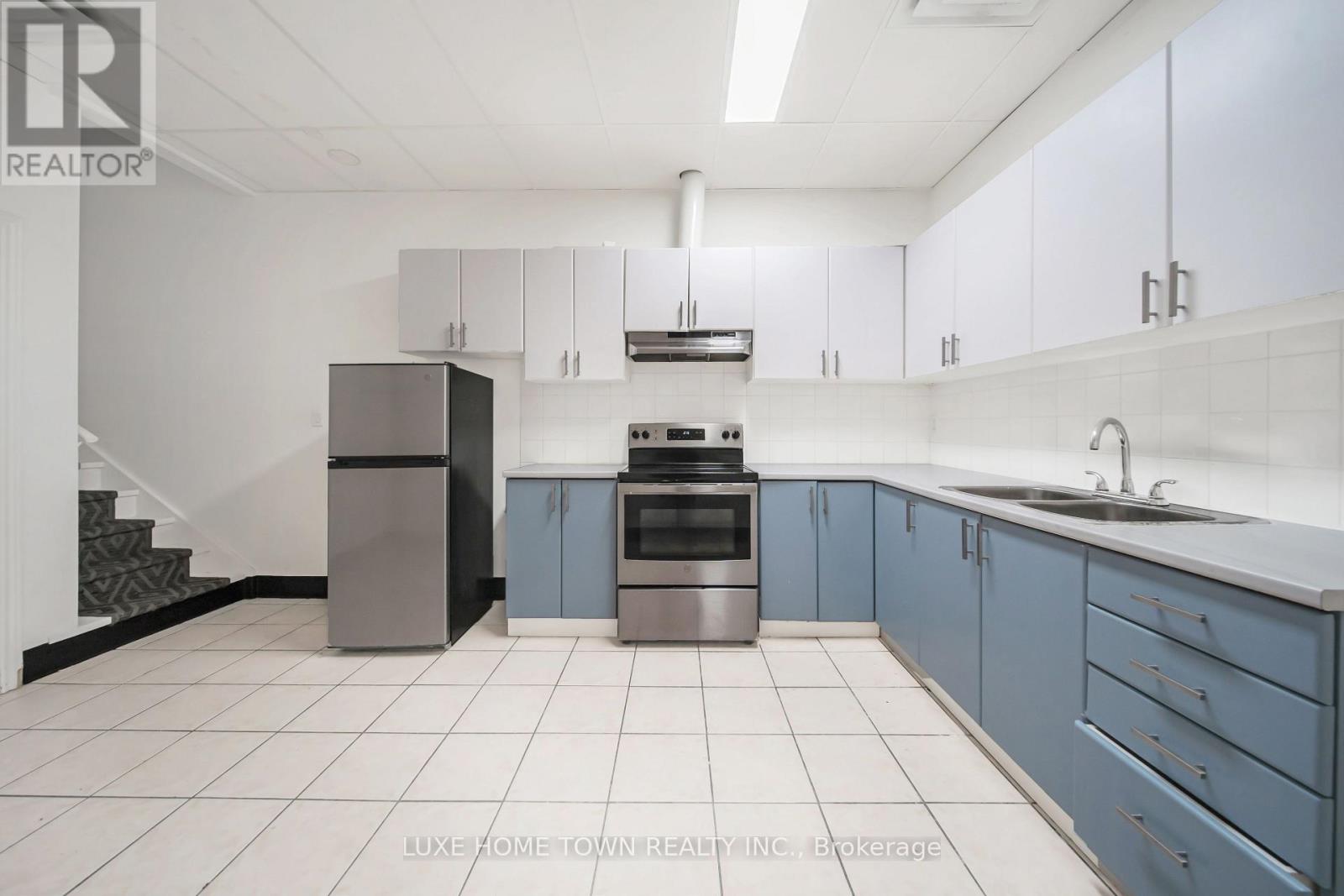 842 Dundas Street W, Toronto (Trinity-Bellwoods), Ontario  M6J 1V5 - Photo 39 - C12183393