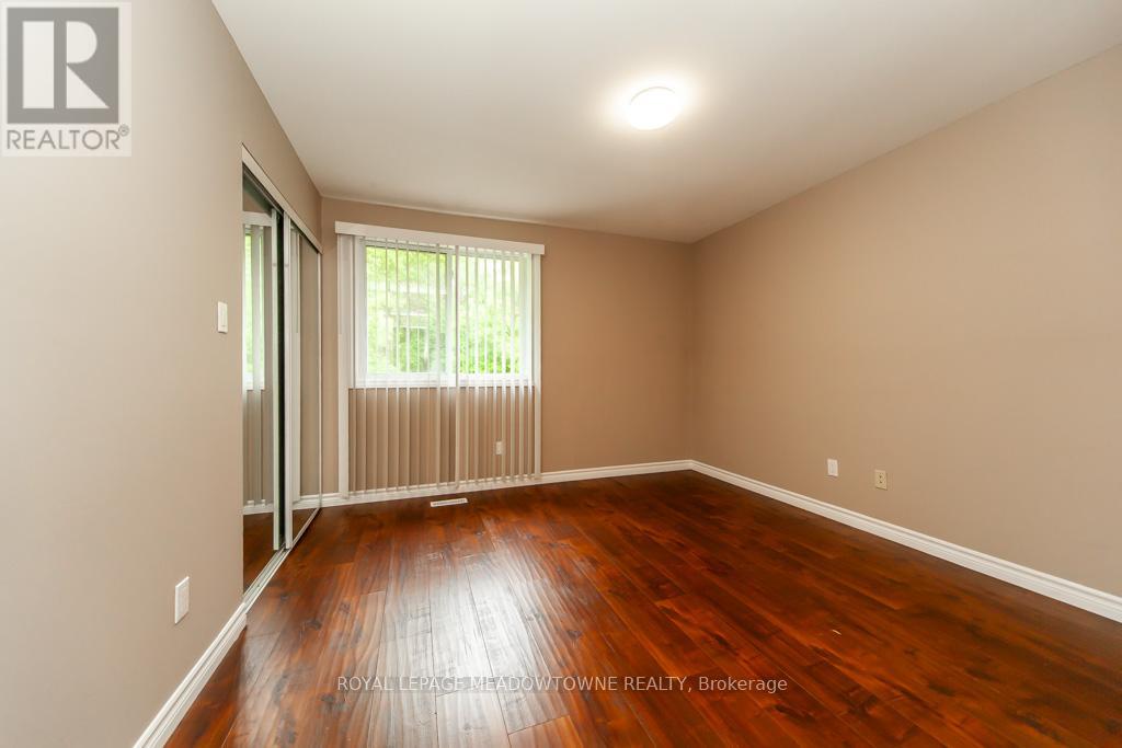 2819 Bucklepost Crescent, Mississauga (Meadowvale), Ontario  L5N 1X6 - Photo 15 - W12183294